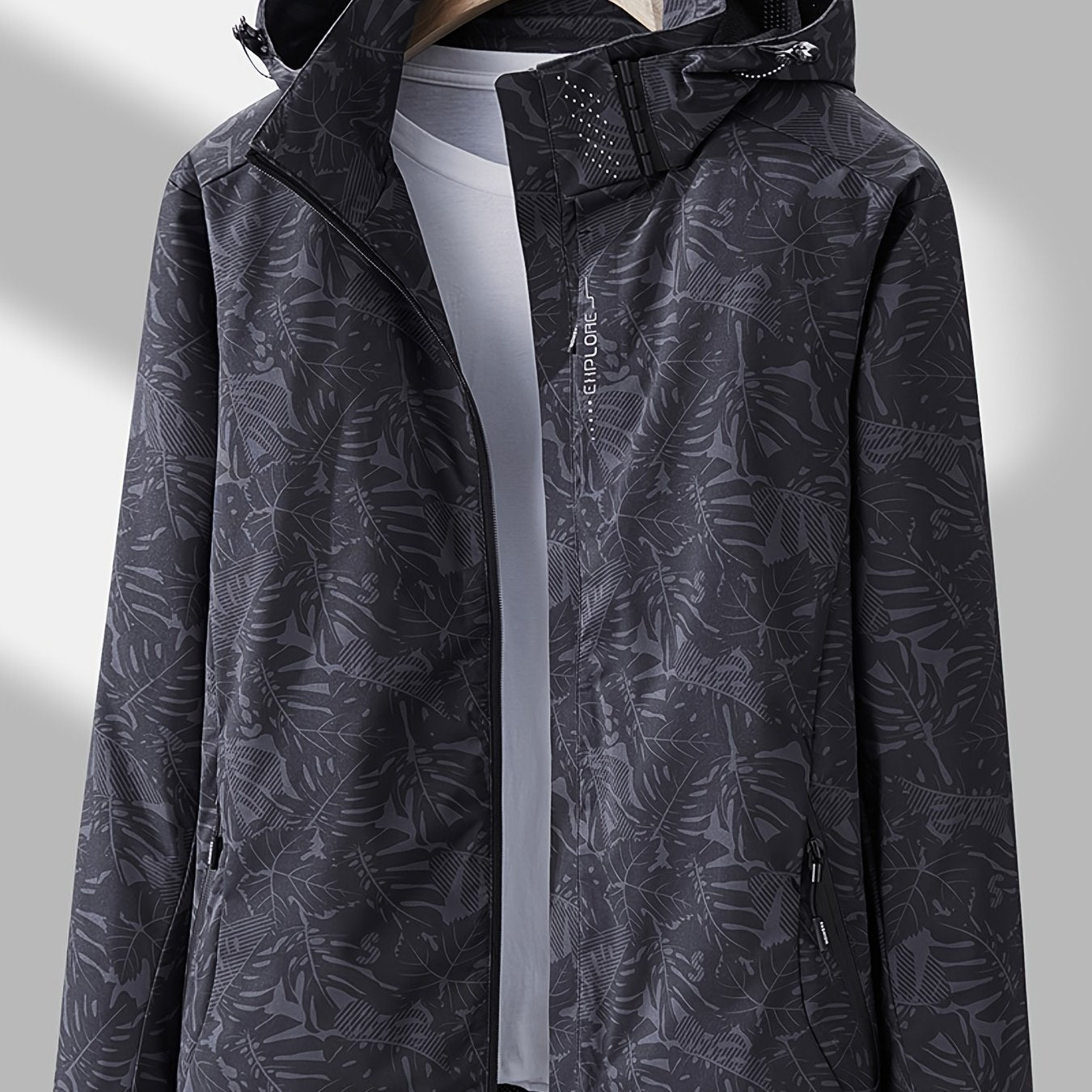 Women's Lightweight Windproof Hooded Jacket